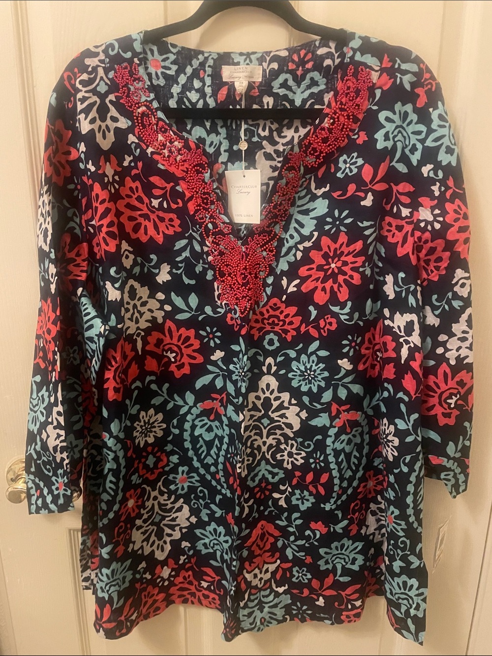 BNWT Charter ClubNavy Floral Beaded V-Neck Tunic with 100% linen,size 3X